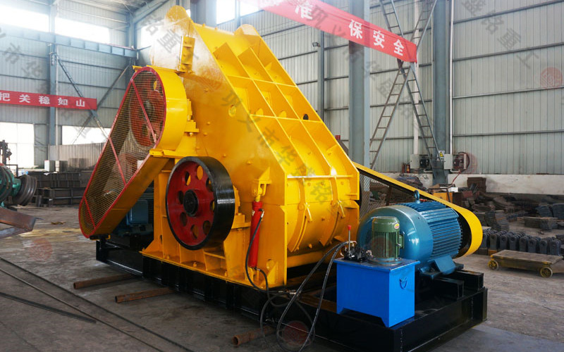 頁巖粉碎機價格是多少？哪里的小型粉碎機廠家